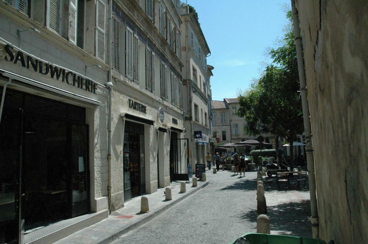 Studio De La Croix Avignon Centre Bagian luar foto